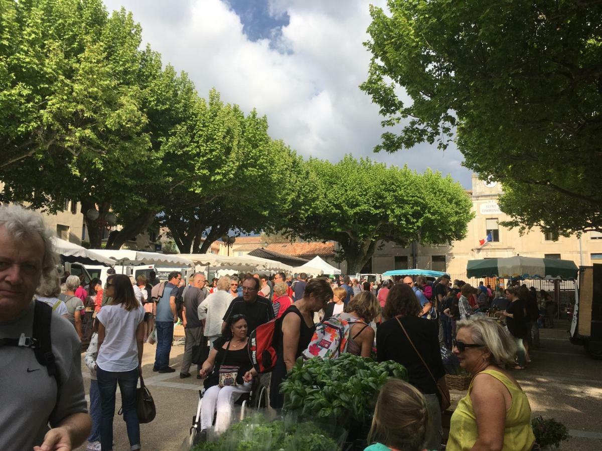 "La Place Du Village" Bédoin Kültér fotó